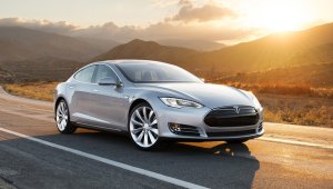 Tesla Model S. Фото: © Tesla